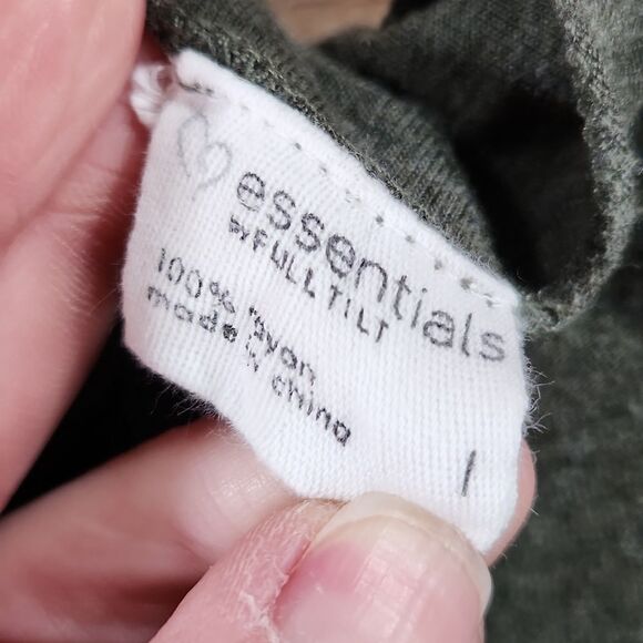 🐞Full Tilt Olive Rayon Scoop Neck Short Sleeve Blouse Large - Picture 10 of 11